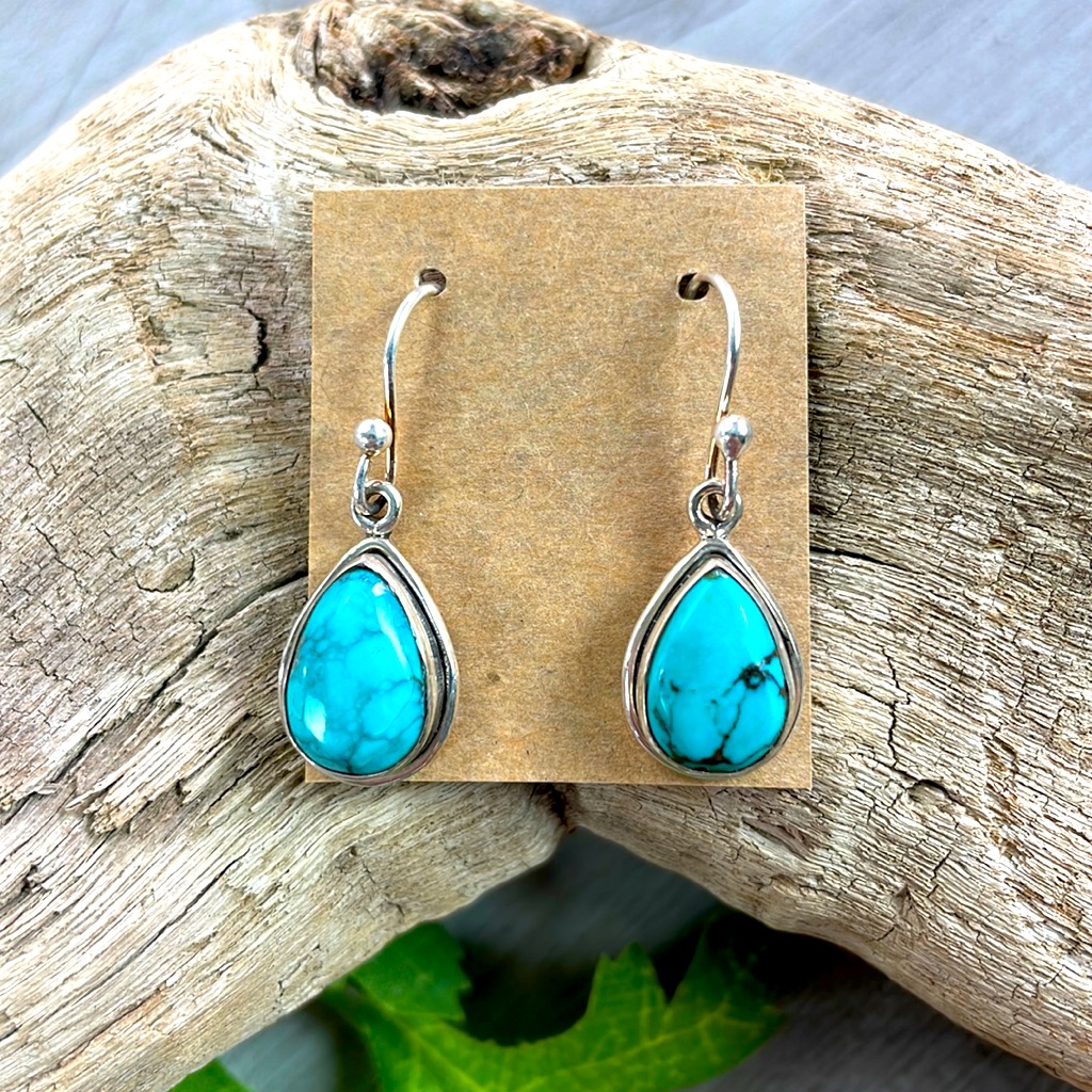 Beautiful Sterling Silver Turquoise Earrings
